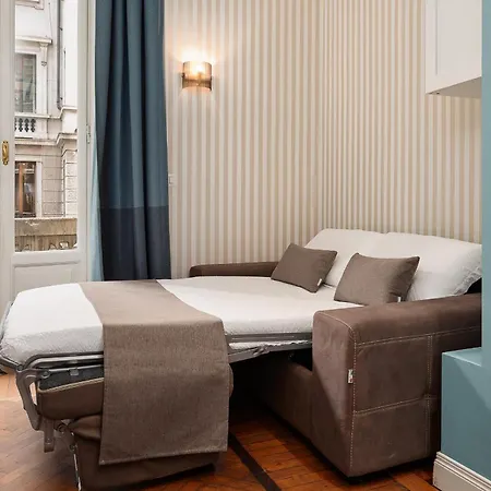 Classbnb - Luxurious And Spacious 5-bedroom And 5-bath Apartment, Just 3 Minutes From Station Metro, M2 M3 Yellow Lines Milaan